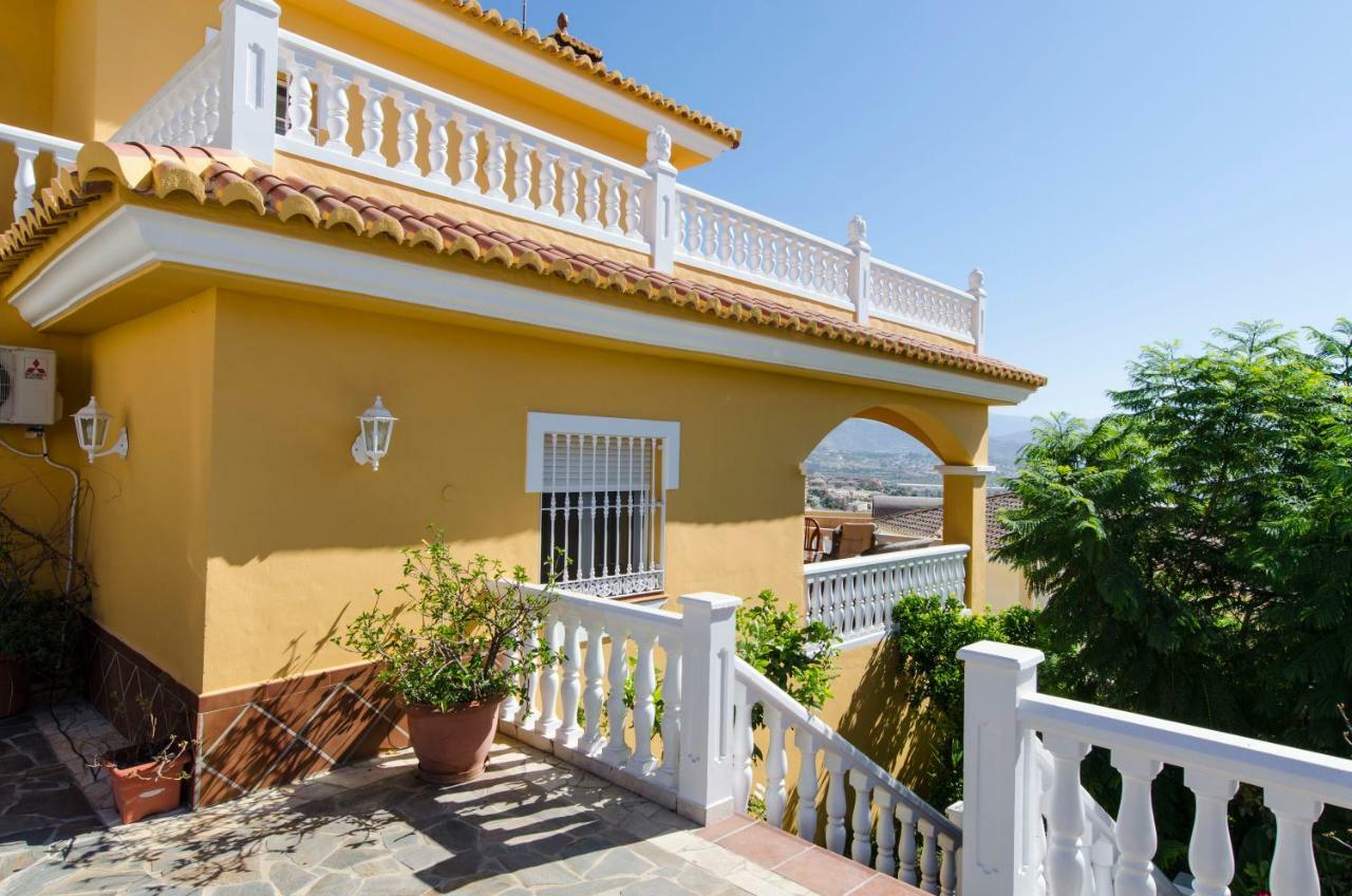 Villa Borja Torre Del Mar Dış mekan fotoğraf